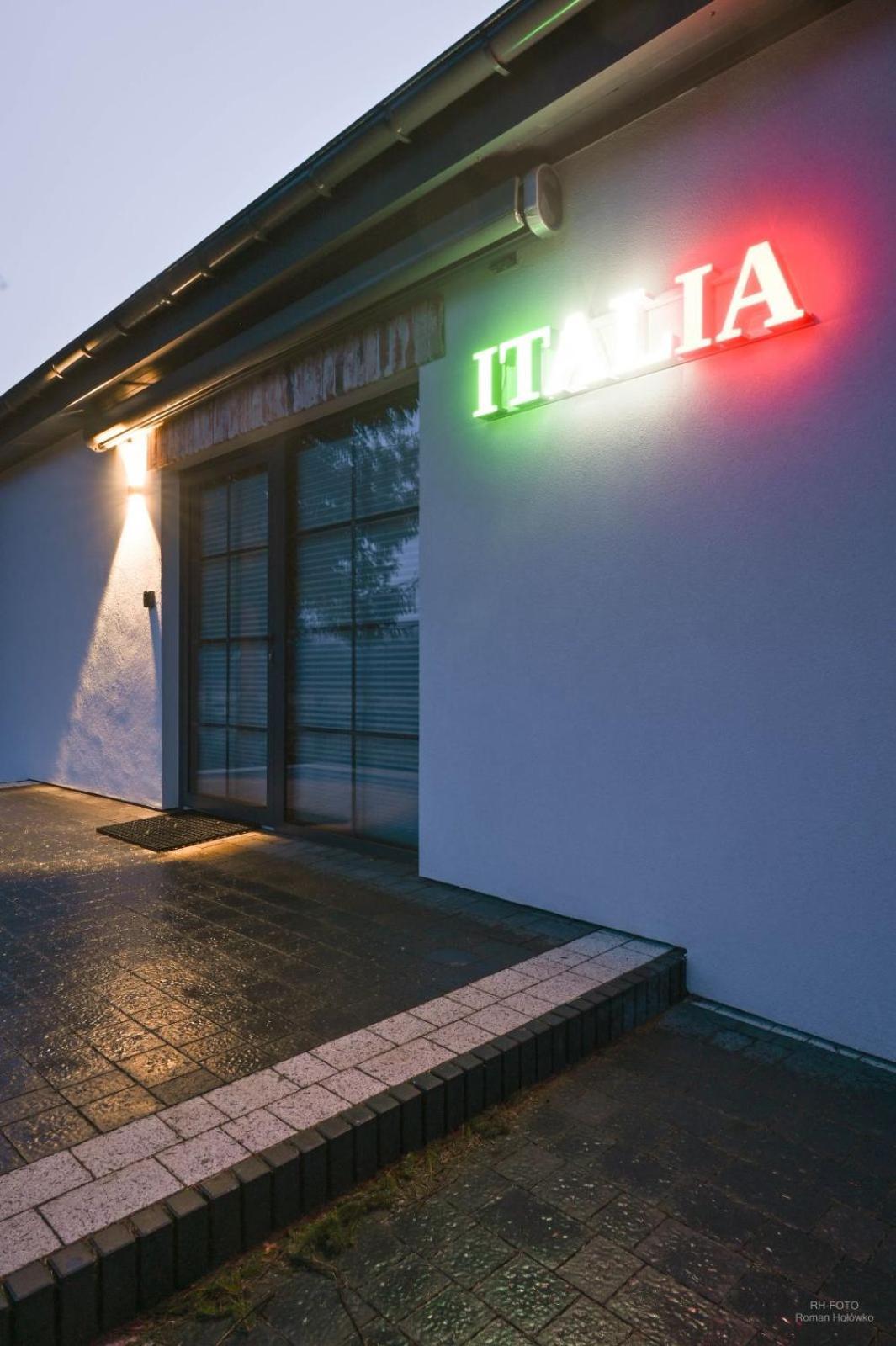 Aparthotel Mamma Mia - Oświęcim Exteriör bild