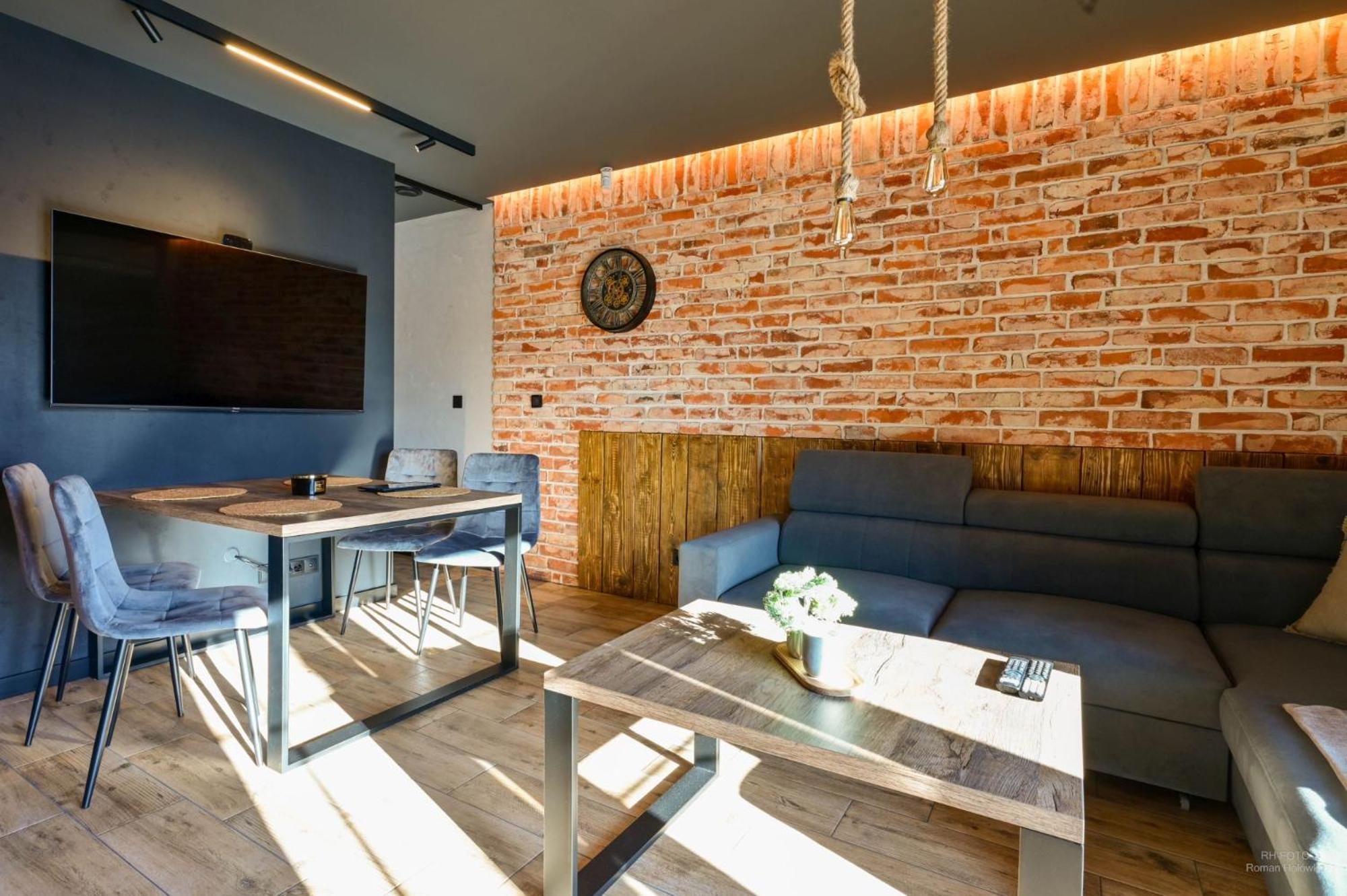 Aparthotel Mamma Mia - Oświęcim Exteriör bild